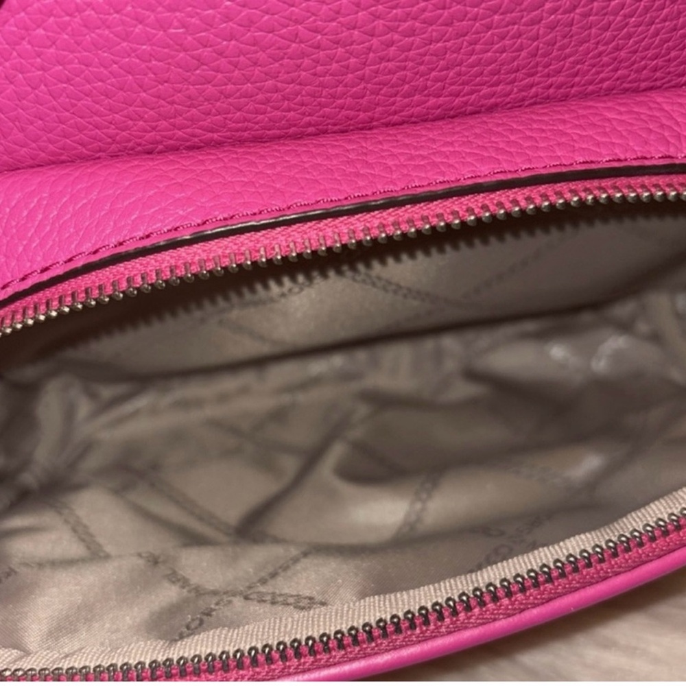 Michael Kors BEX Medium Backpack/JET SET DoubleZip Wallet 2pc Set - Picture 5 of 10
